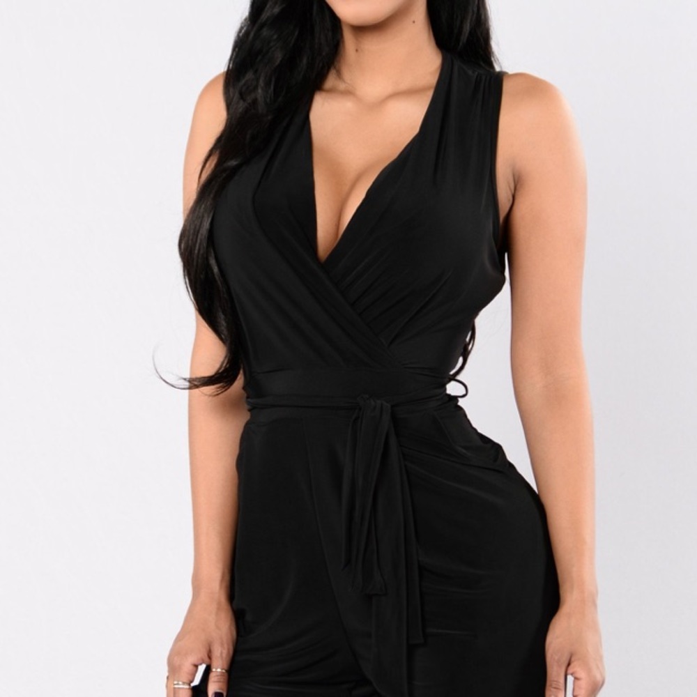 ✨FINAL WEEK✨Black Jumpsuit